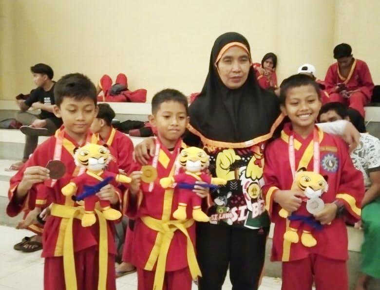 Tiga Medali Digaet Pesilat Mumtaz di Airlangga Open
